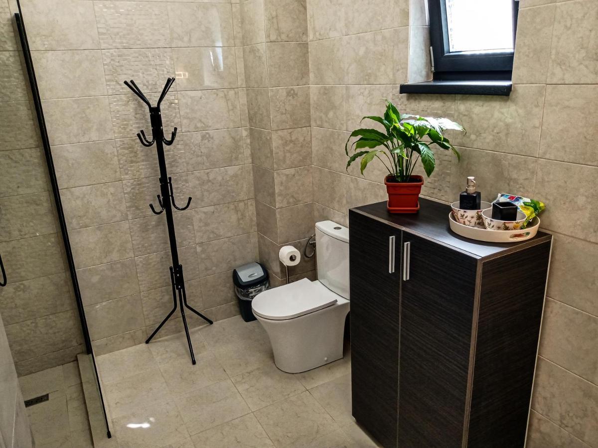 Ric Apartament Năvodari Eksteriør billede