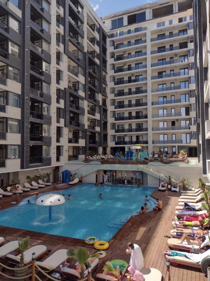 Ric Apartament Năvodari Eksteriør billede